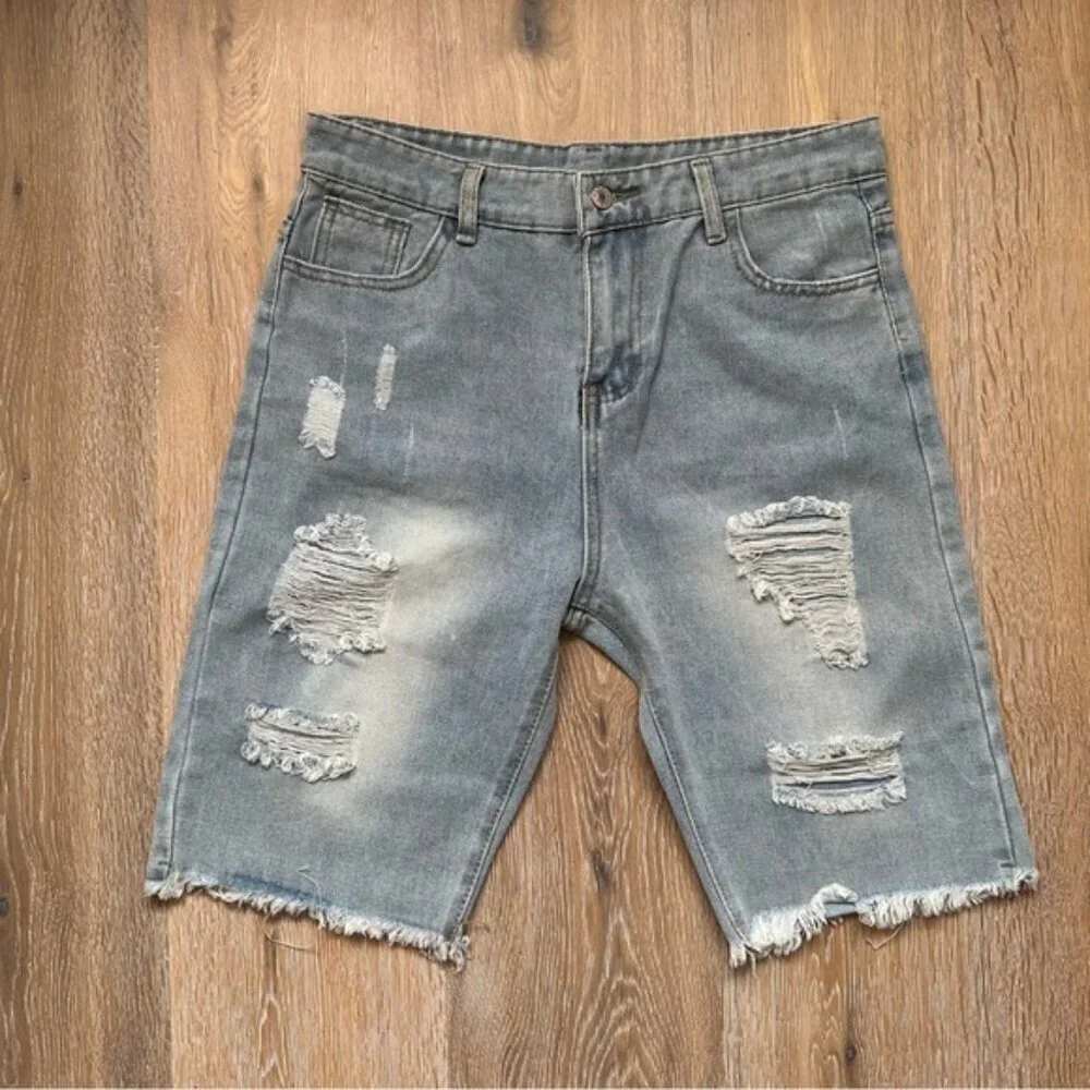 NWT NXH Distressed Denim Bermuda Shorts - Size XL